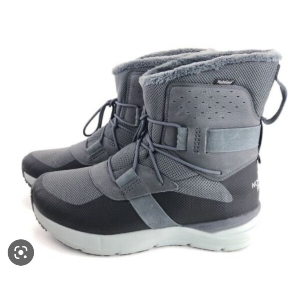 BRAND NEW: The North Face Women’s UX Metro Atmos Mid Boots - Size 6